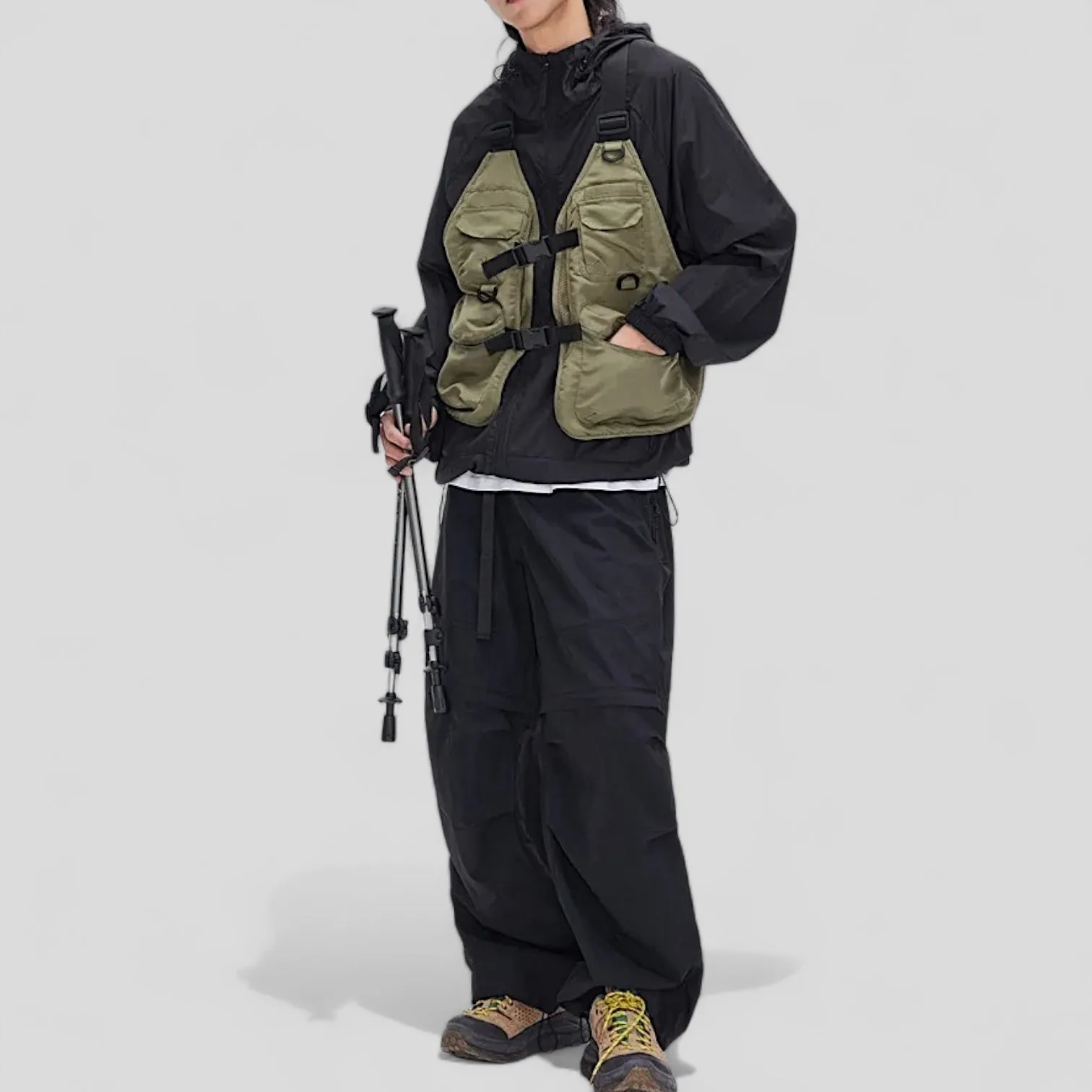 Multi pocket apron vest
